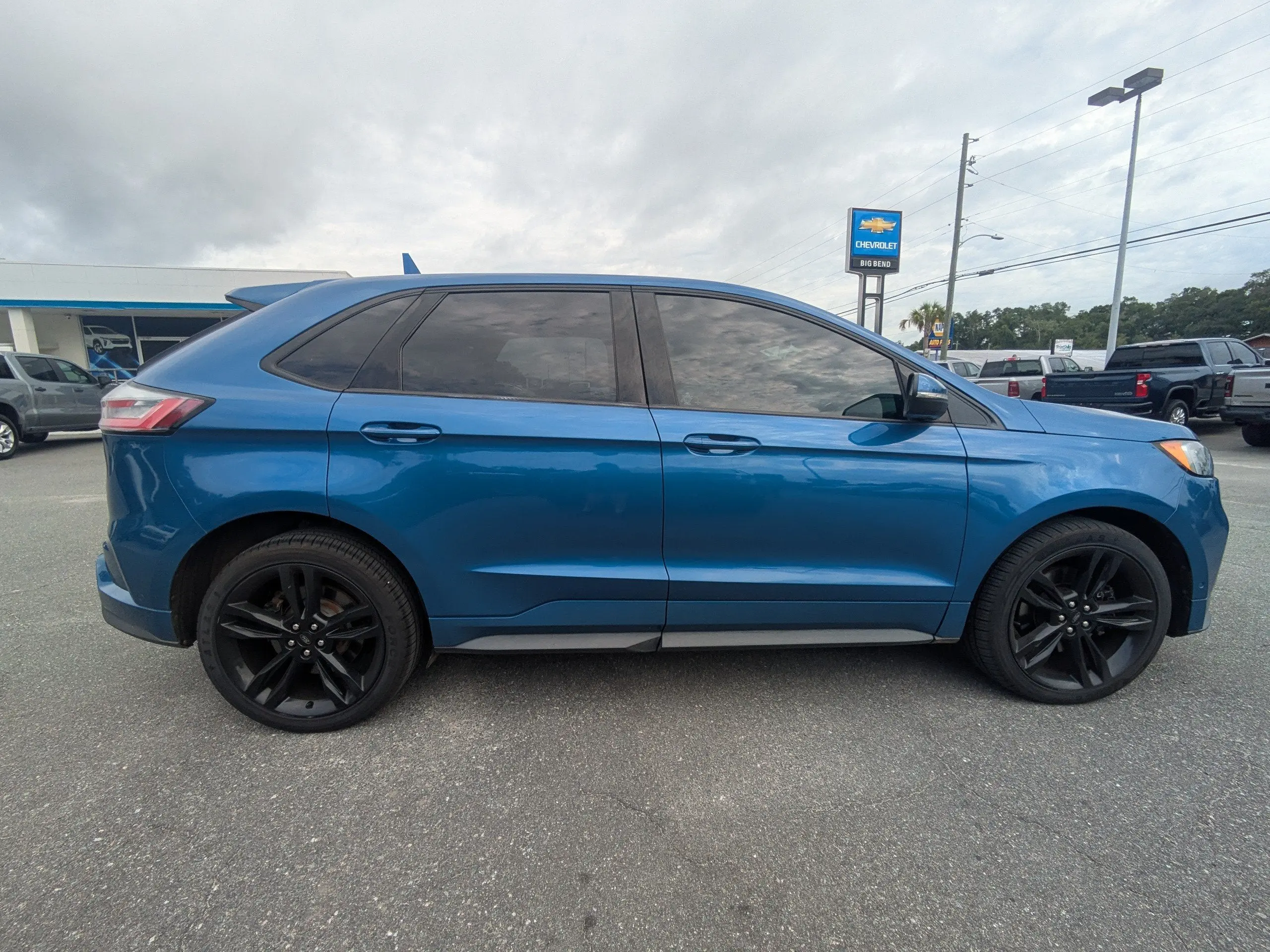 2020 Ford Edge ST AWD photo 3