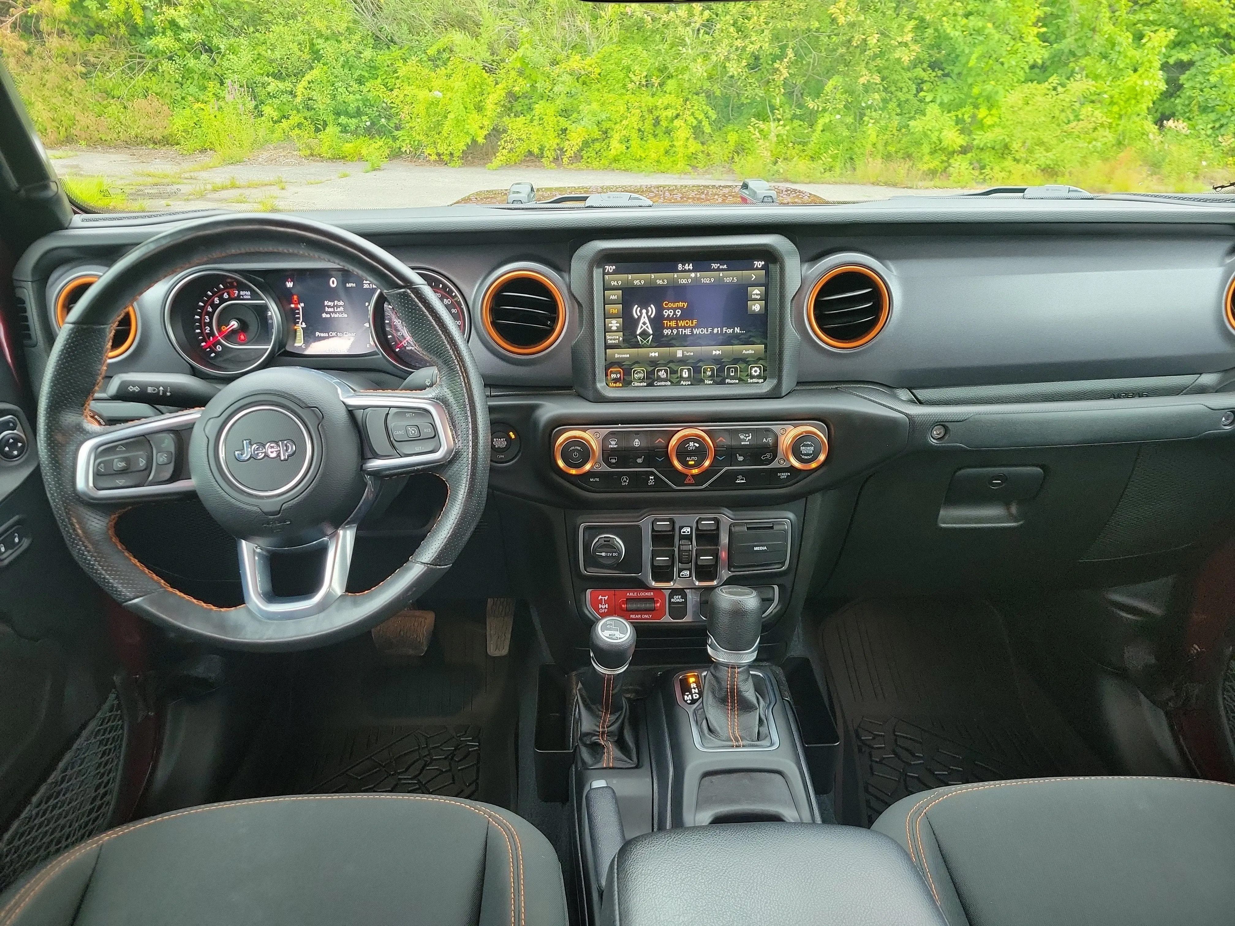 2021 Jeep Gladiator Mojave photo 3