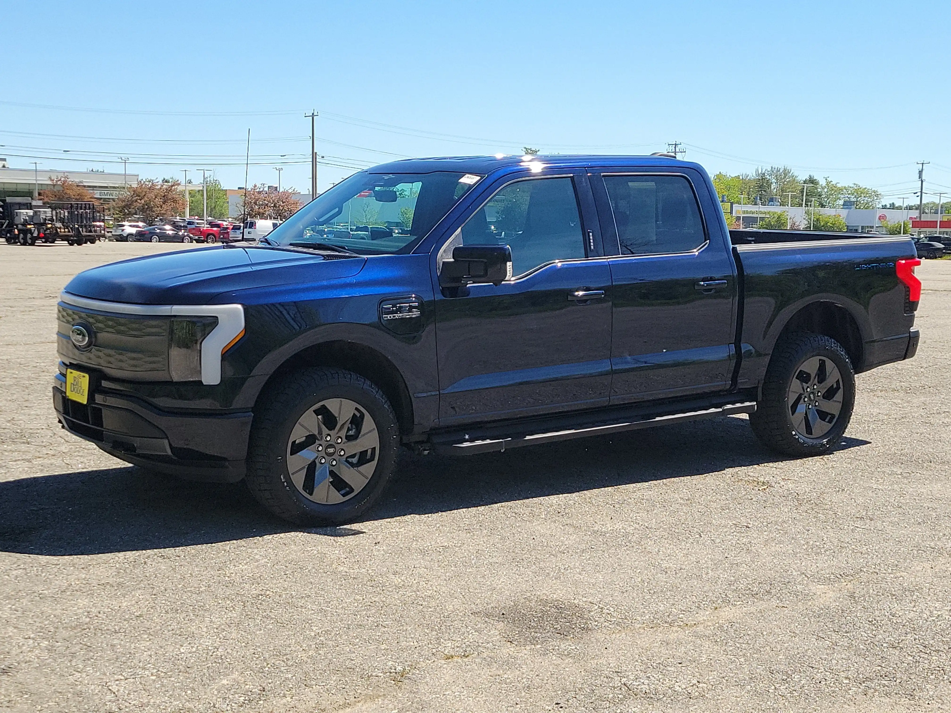 2023 Ford F-150 Lariat 4x4 SuperCrew 5-1/2 Box's photo