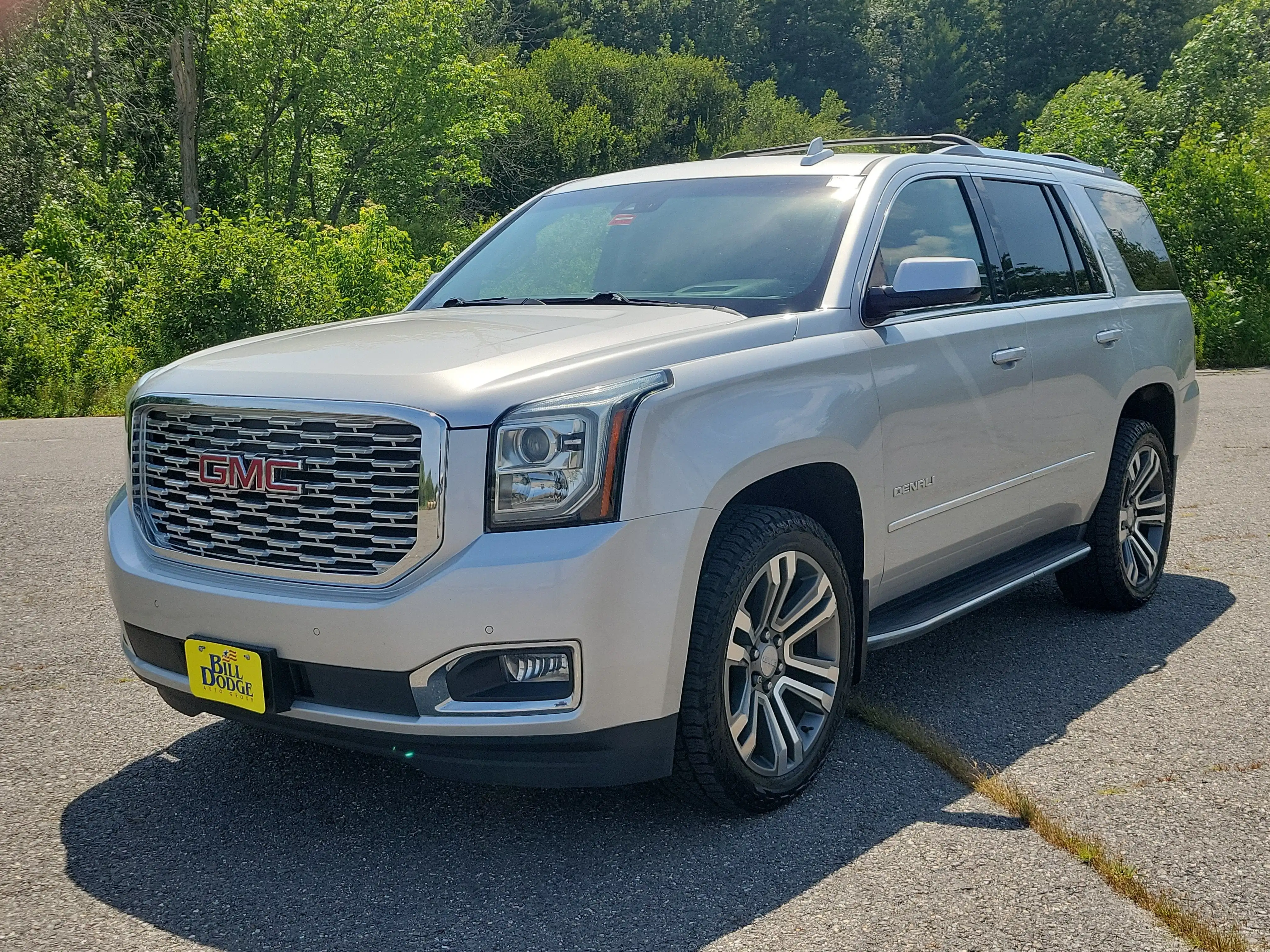 2019 GMC Yukon 4WD Denali's photo