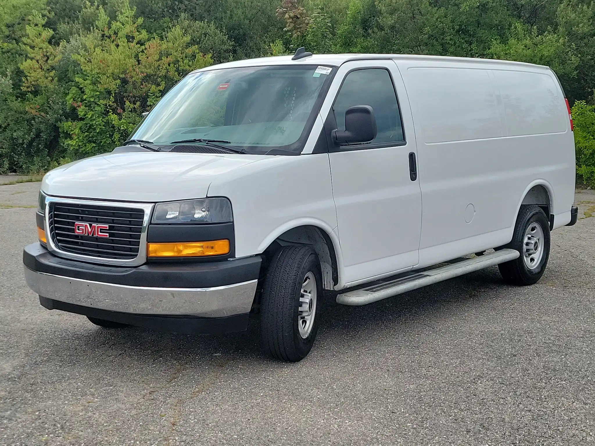 2025 GMC Savana 2500's photo