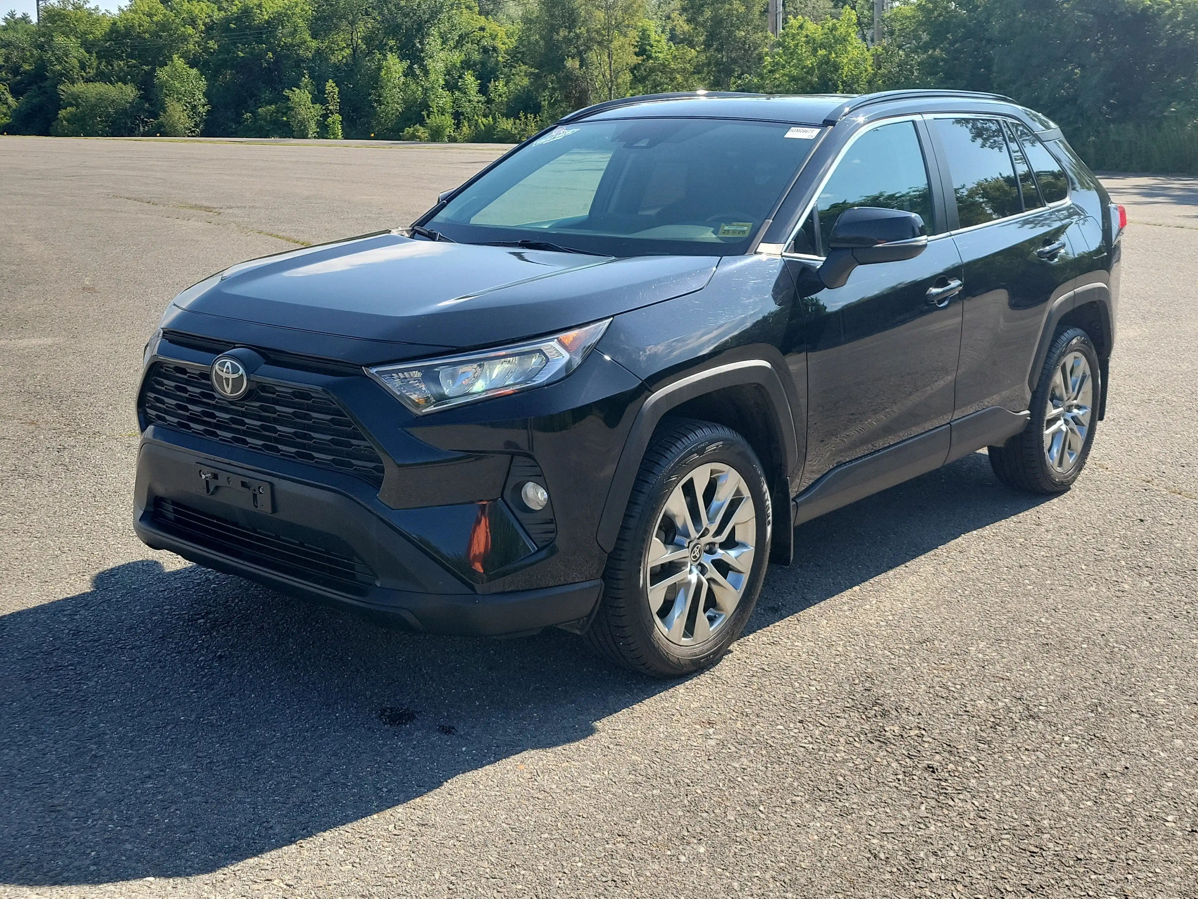 2021 Toyota RAV4 XLE Premium AWD's photo