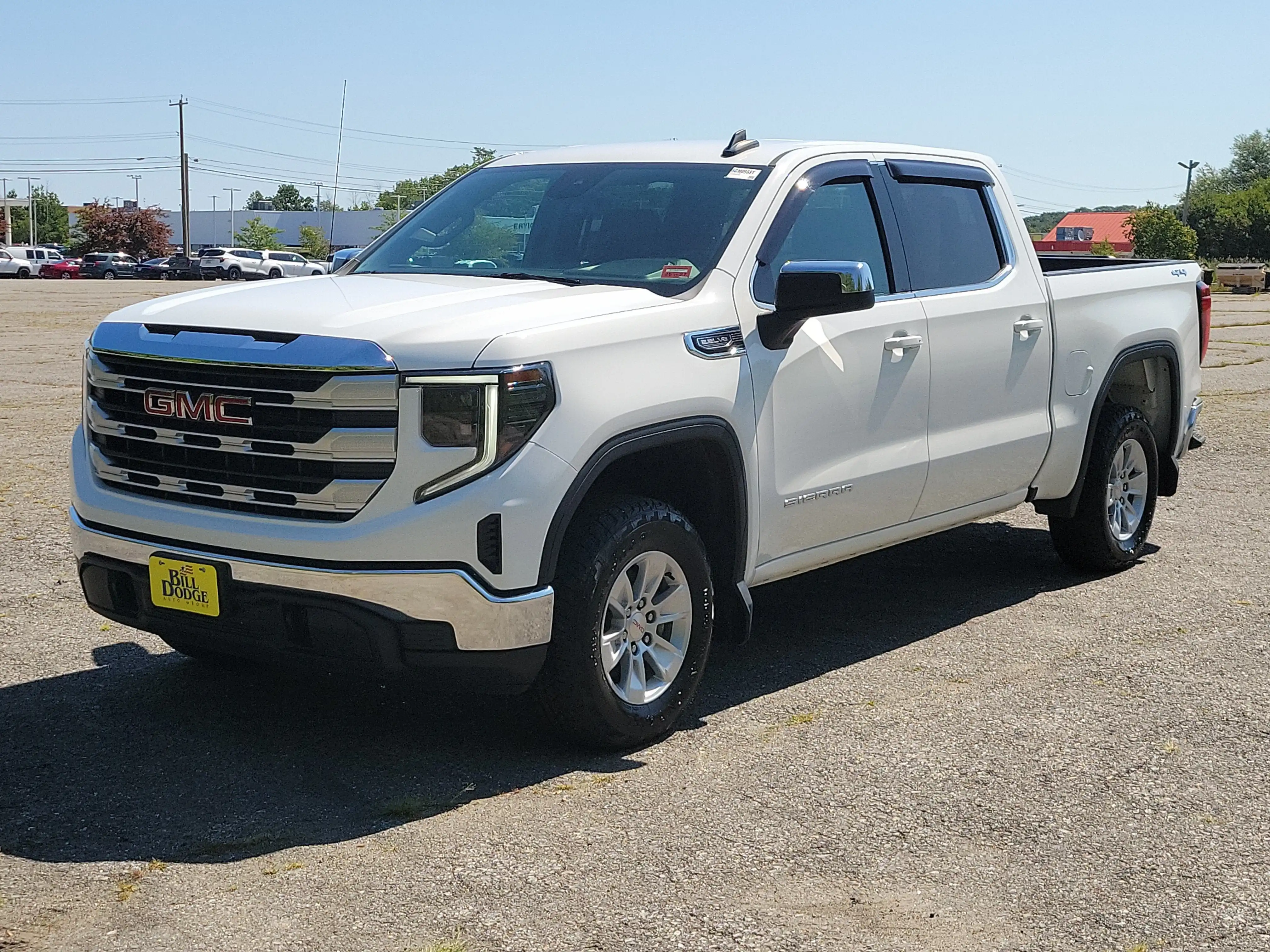 2024 GMC Sierra 4WD Crew Cab Short Box SLE's photo