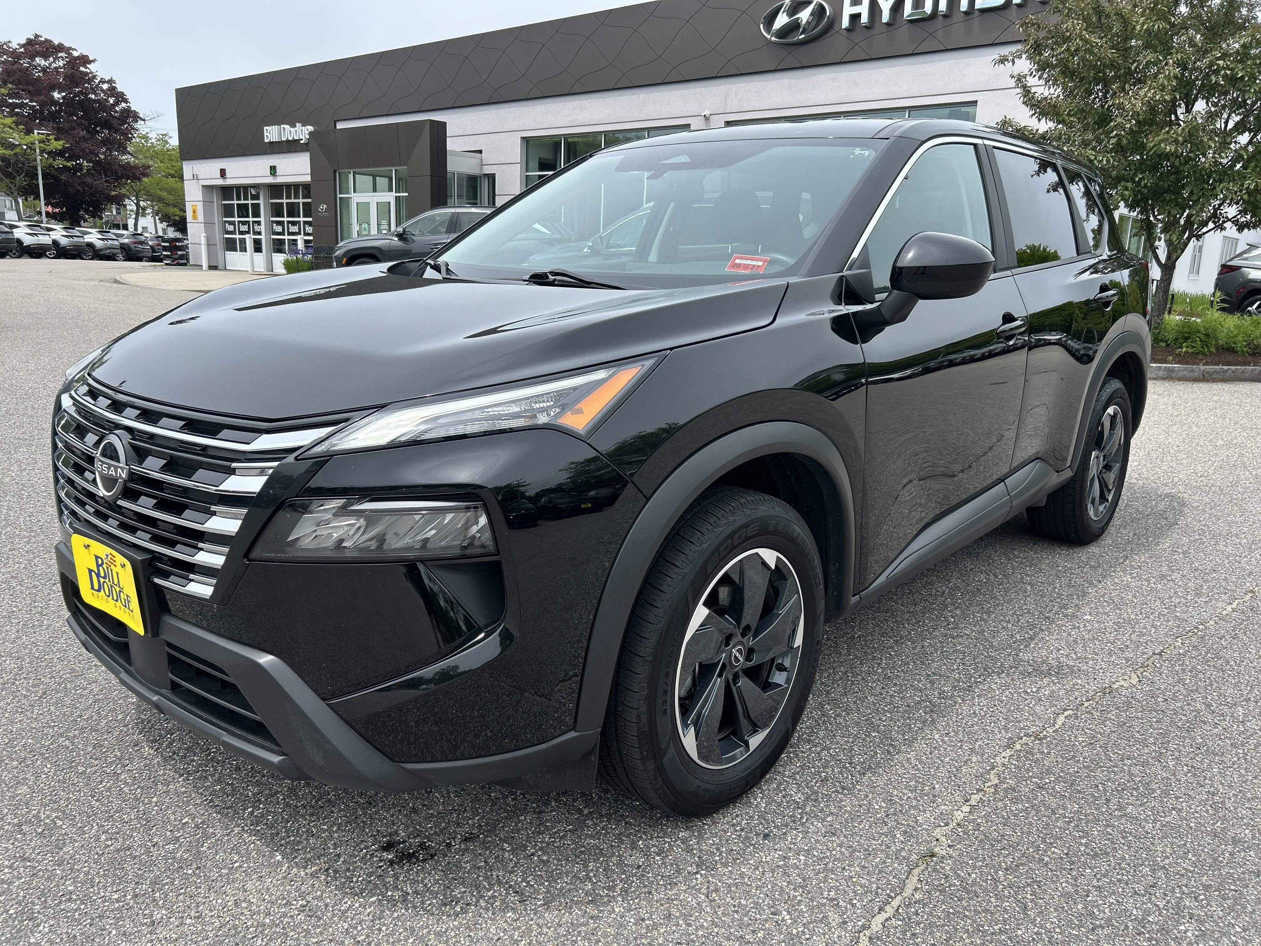 2024 Nissan Rogue SV AWD's photo