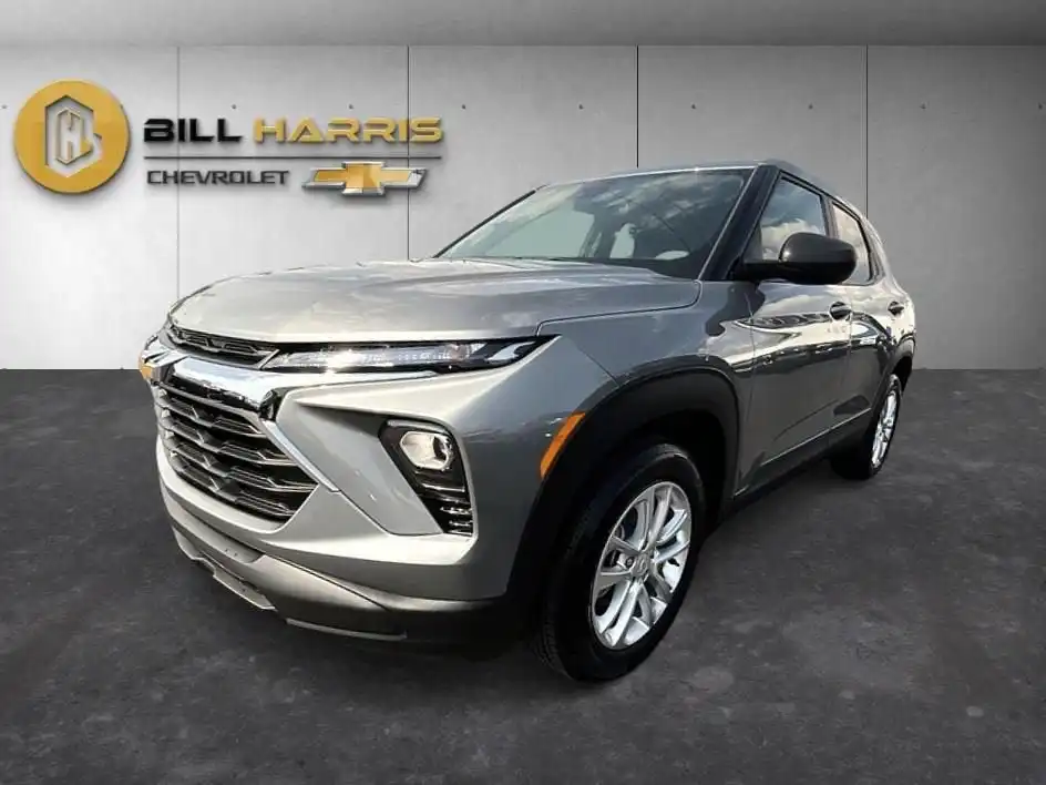 2026 Chevrolet Trailblazer LS's photo