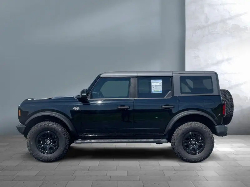 2024 Ford Bronco Wildtrak 4WD photo 3