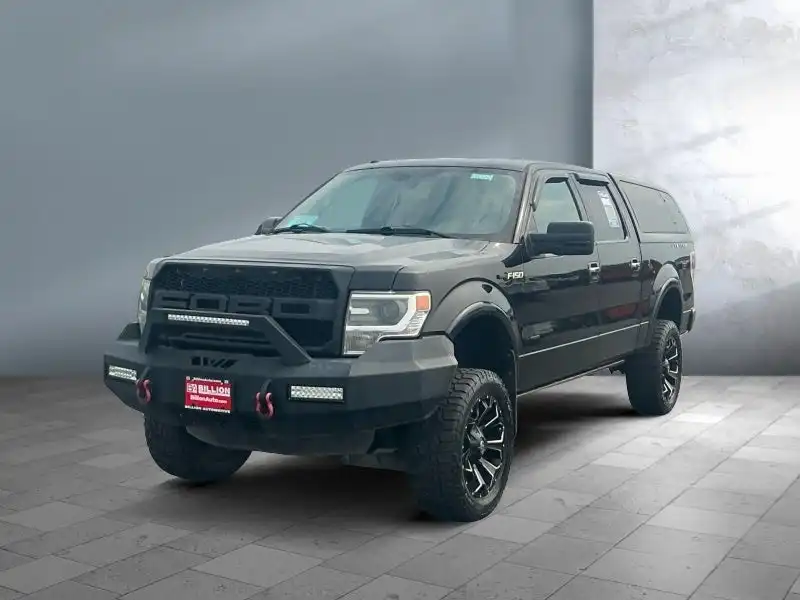2013 Ford F-150 XL 4WD SuperCrew 145 in's photo