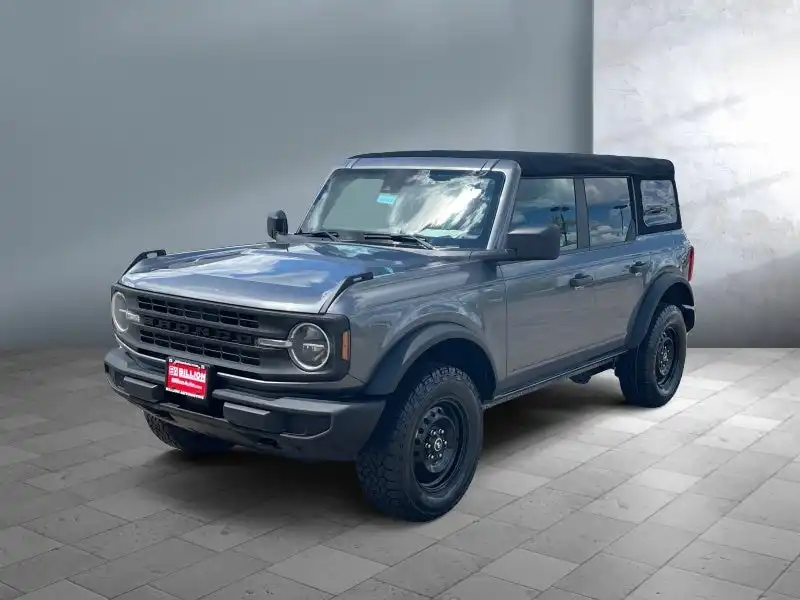 2022 Ford Bronco Base 4x4's photo