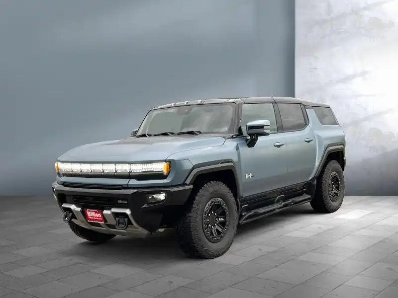 2024 GMC Hummer EV 3X SUV's photo