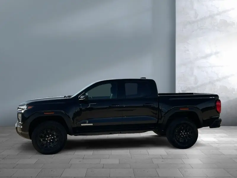2026 GMC Canyon 4WD Elevation Crew Cab Short Box photo 3
