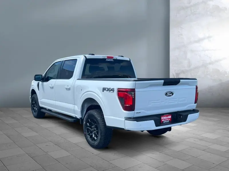 2026 Ford F-150 XLT 4WD SuperCrew 5-1/2' Box photo 4