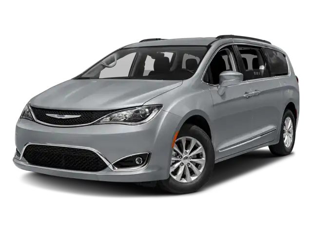 2017 Chrysler Pacifica Touring Plus's photo