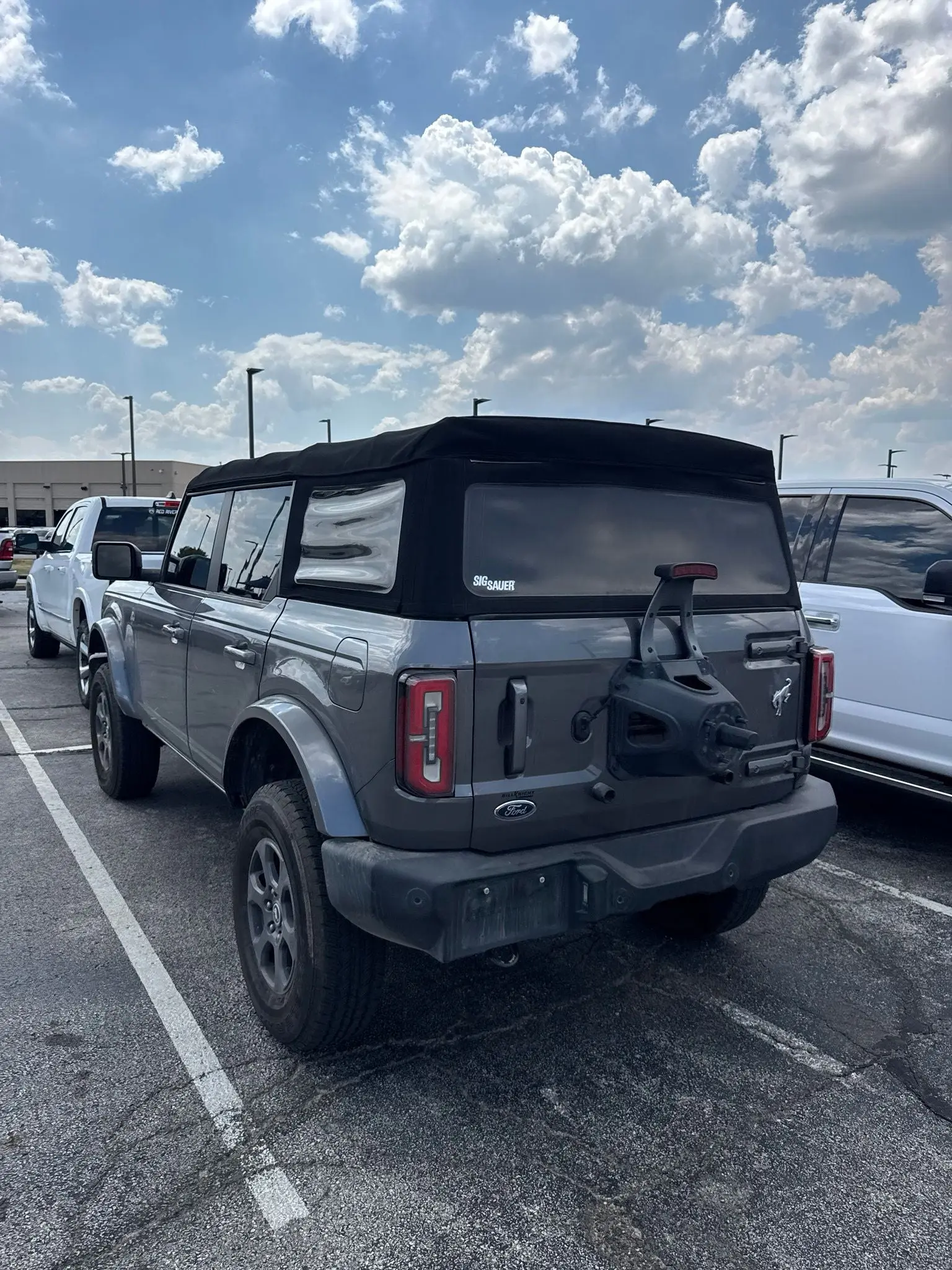 2021 Ford Bronco Outer Banks 4WD photo 4