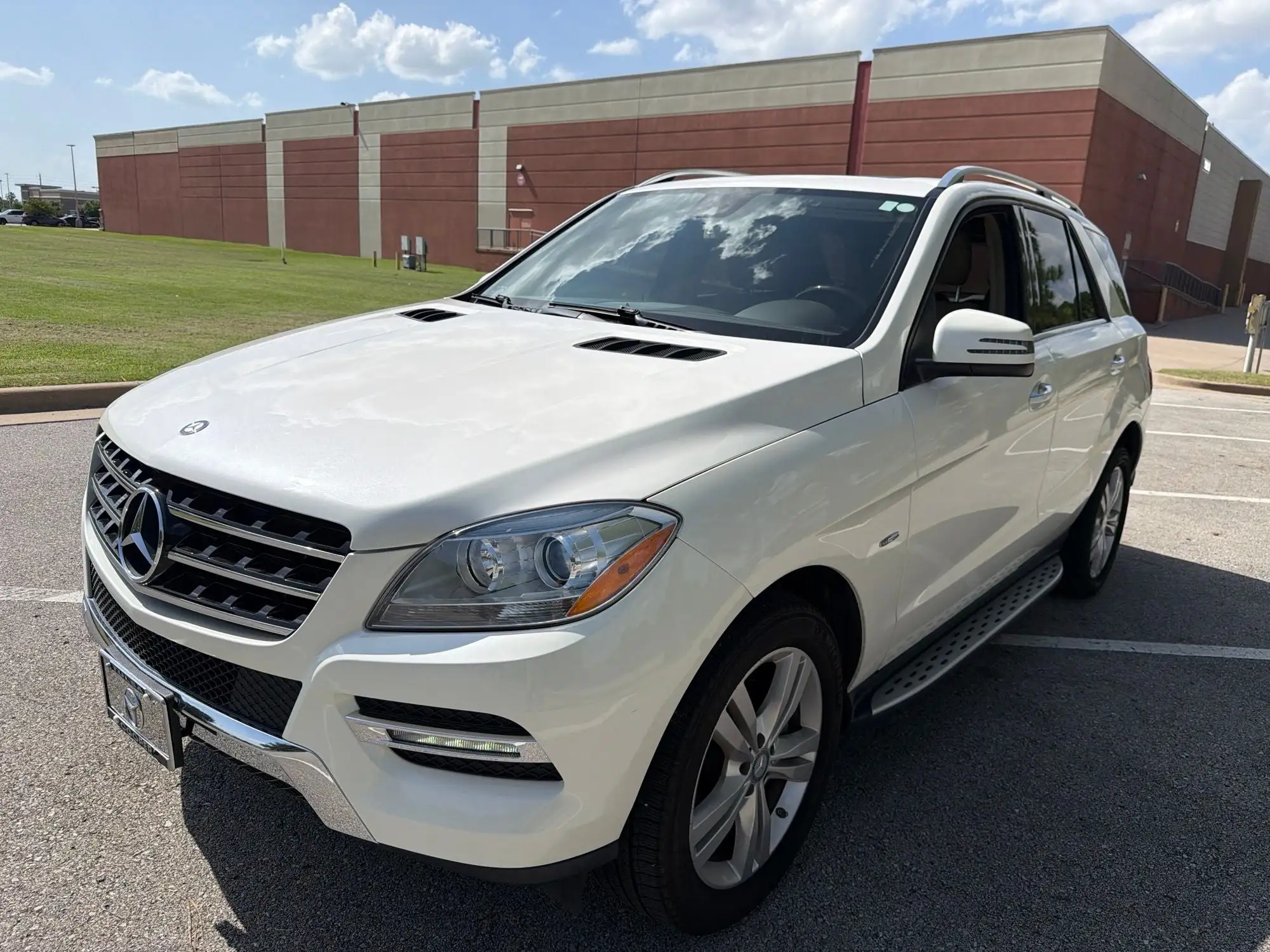 2012 Mercedes-Benz M-Class ML350 4MATIC's photo