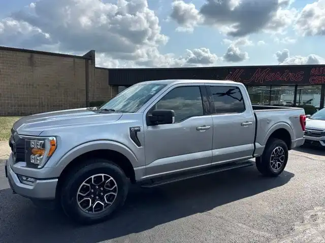 2021 Ford F-150 XLT 4x4 SuperCrew 5-1/2 Box's photo