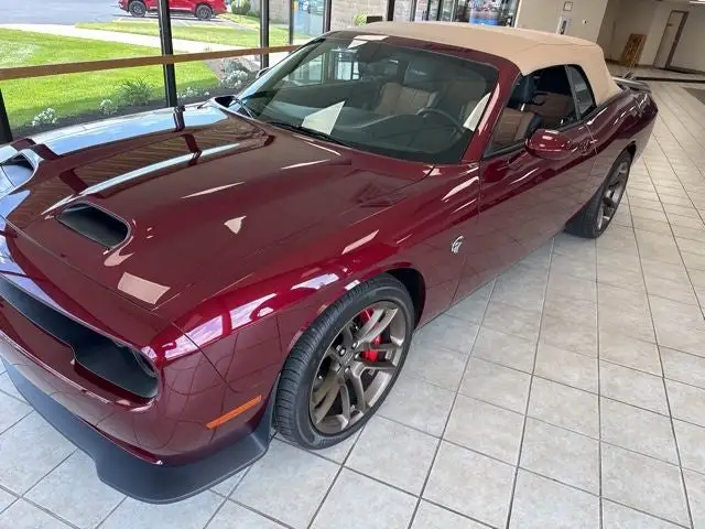 2023 Dodge Challenger SRT Hellcat Jailbreak Auto photo 1