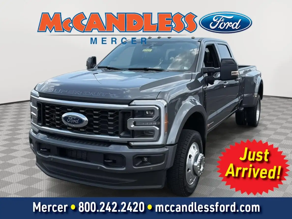 2026 Ford F-450 Platinum 4x4 Crew Cab 8' Box DRW's photo
