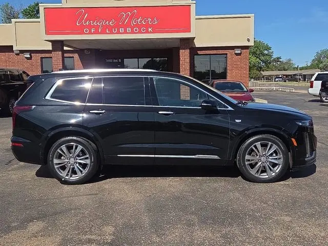 2023 Cadillac XT6 Premium Luxury Auto photo 5