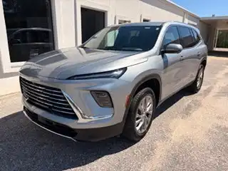 2025 Buick Enclave Preferred's photo