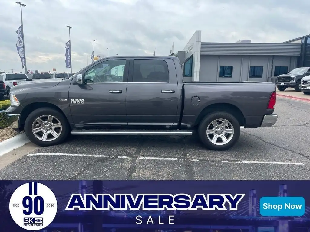 2018 RAM 1500 Lone Star Silver Crew Cab 5'7 photo 1
