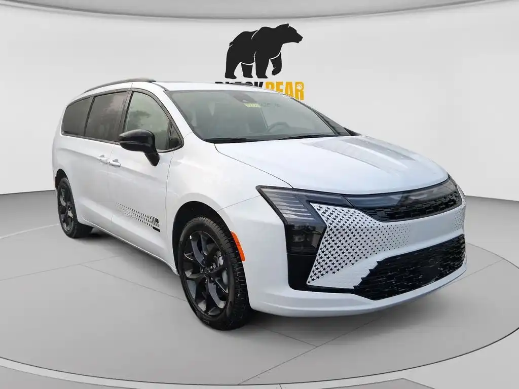 2027 Chrysler Pacifica Select AWD's photo