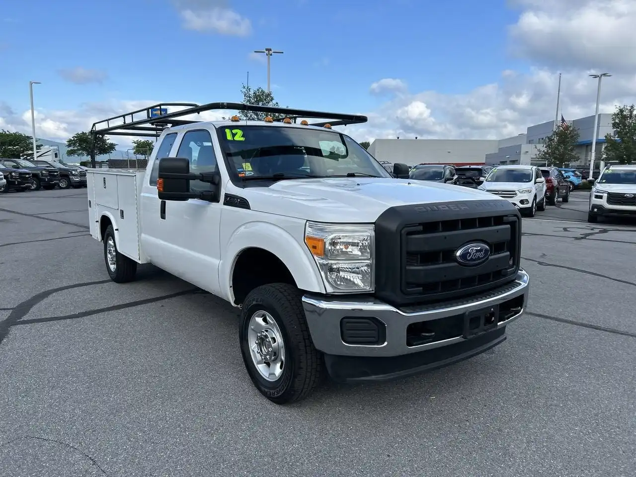 2012 Ford F-250 XL 4x4 SuperCab 142 in's photo