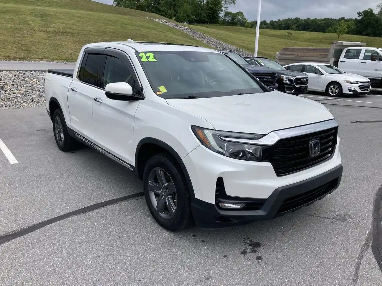 2022 Honda Ridgeline RTL-E AWD's photo