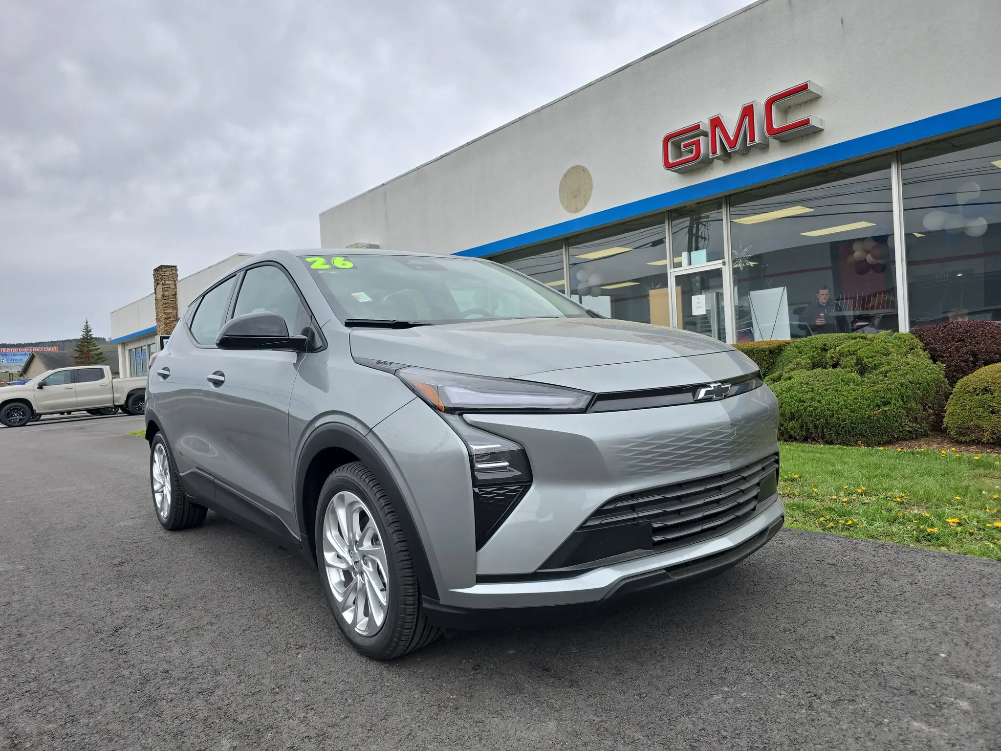 2027 Chevrolet Bolt EV LT Auto photo 1