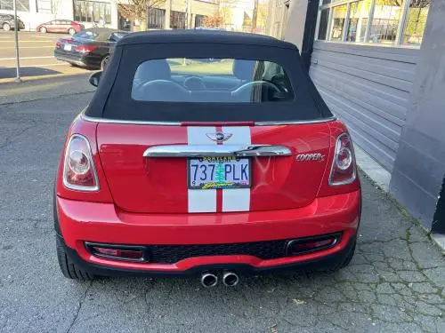 2015 MINI Cooper S photo 4
