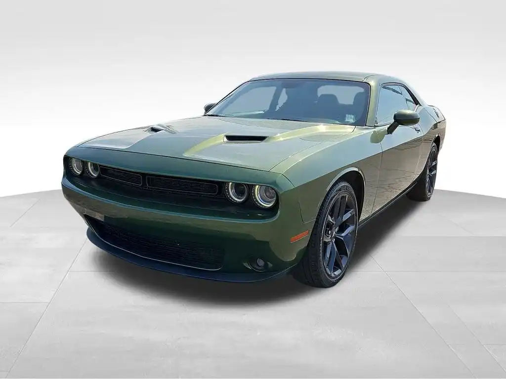 2023 Dodge Challenger SXT Auto's photo