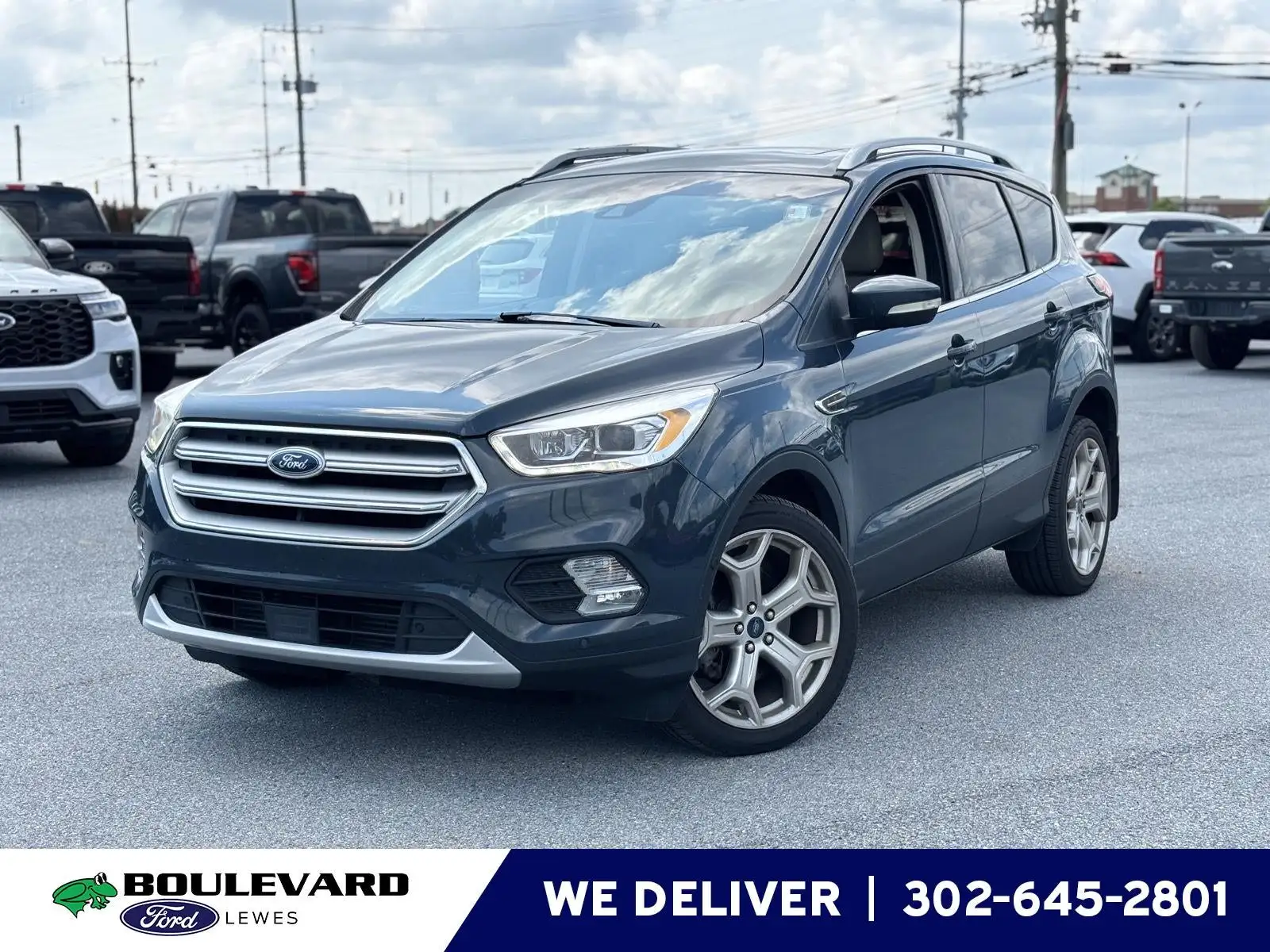 2019 Ford Escape Titanium 4WD's photo