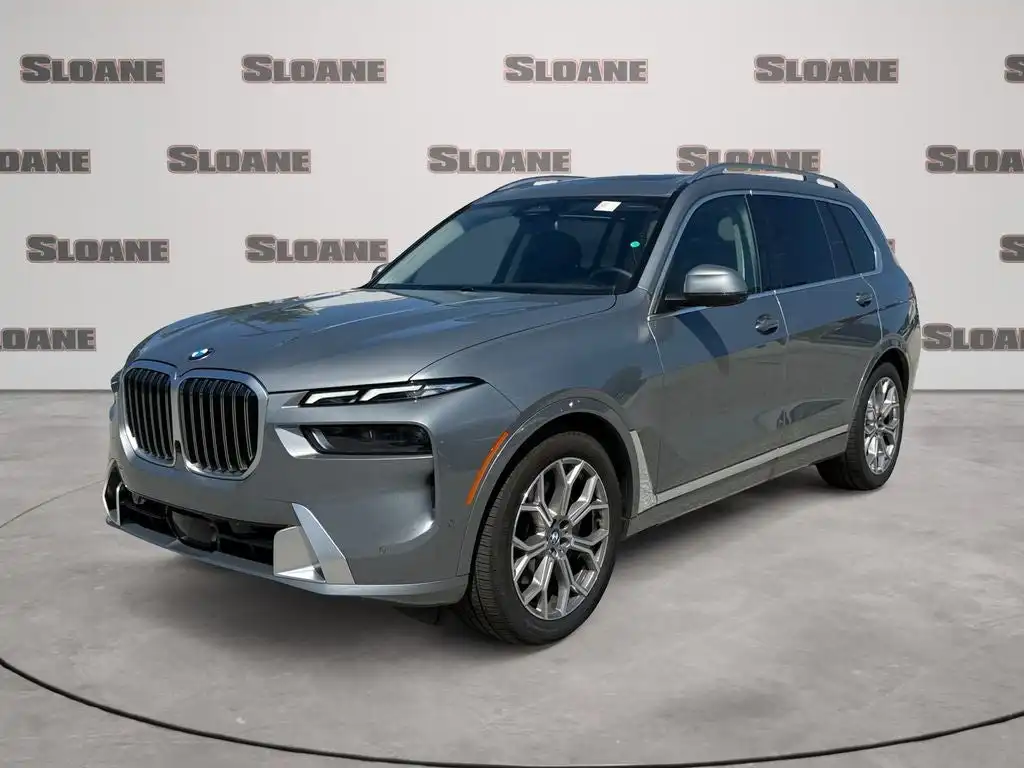 2026 BMW X7 xDrive40i's photo