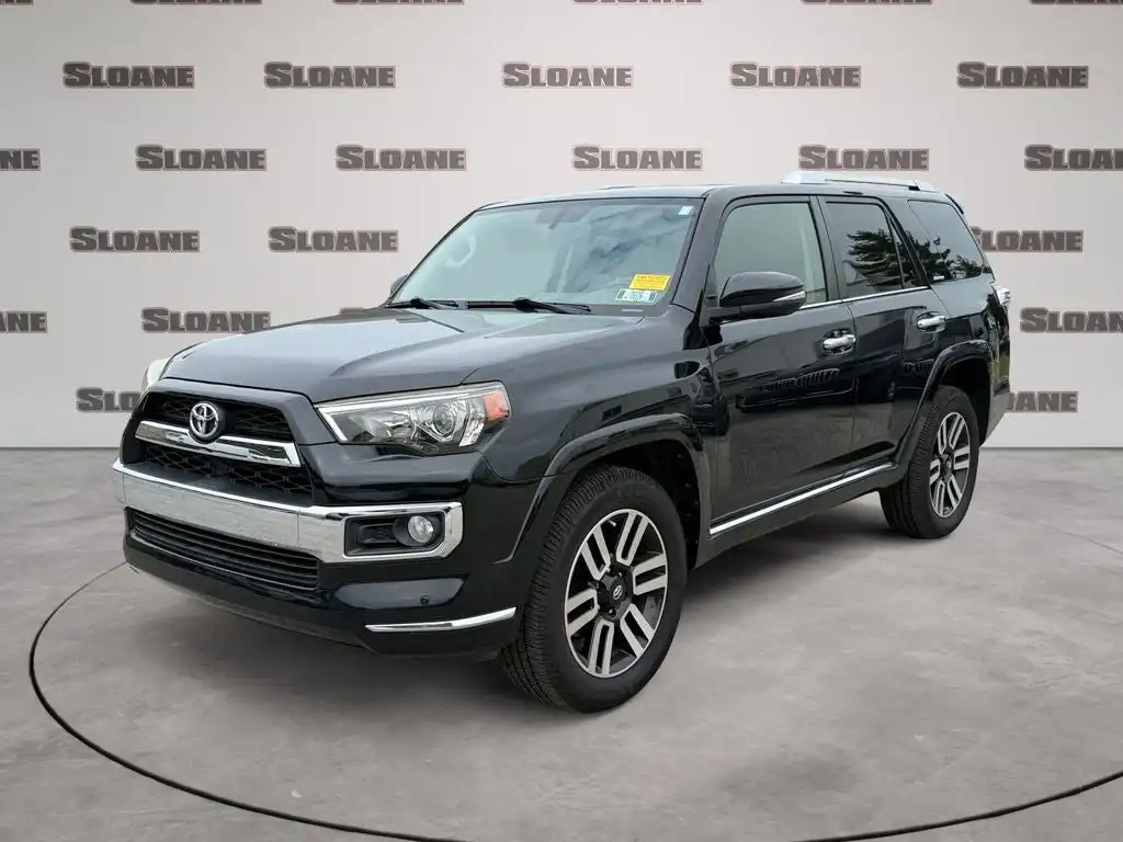 2016 Toyota 4Runner Limited 4WD V6's photo