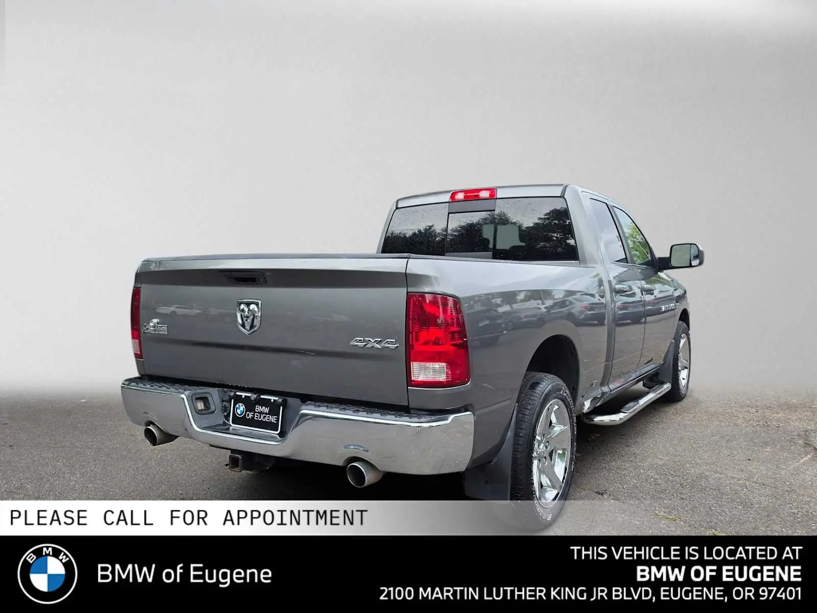 2011 RAM 1500 SLT 4WD Quad Cab photo 3