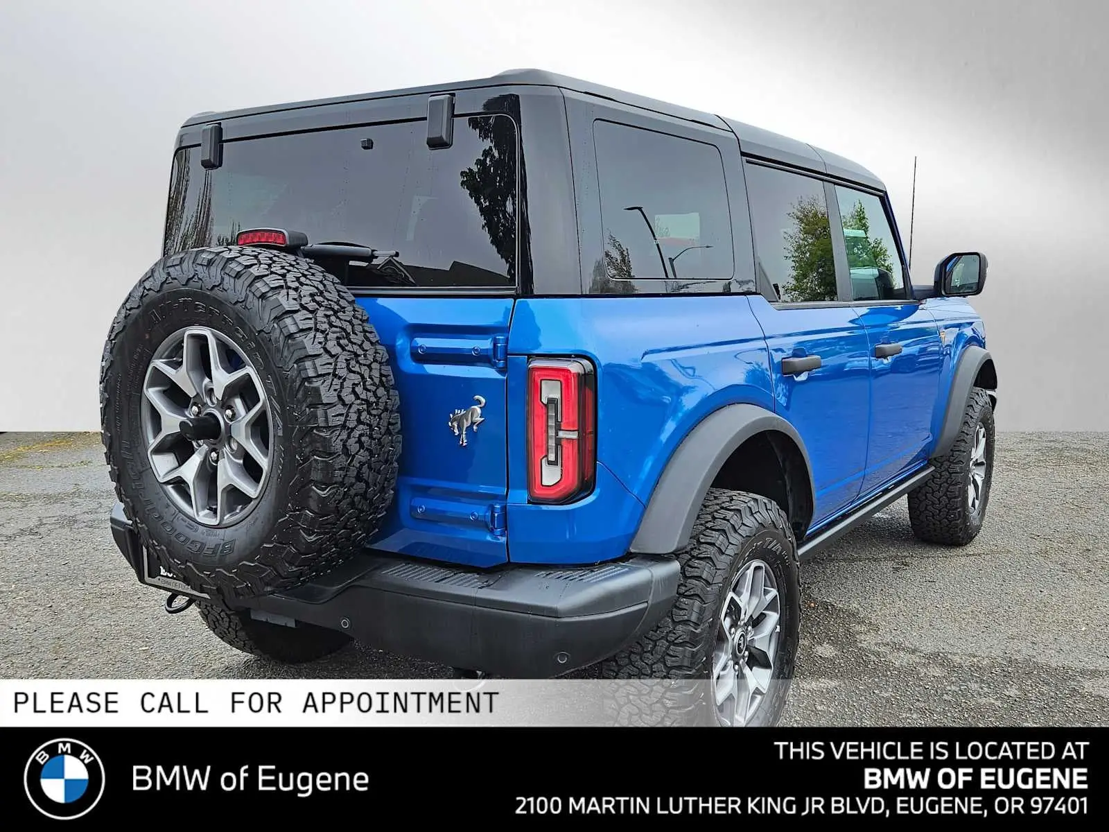 2025 Ford Bronco Badlands 4x4 photo 3