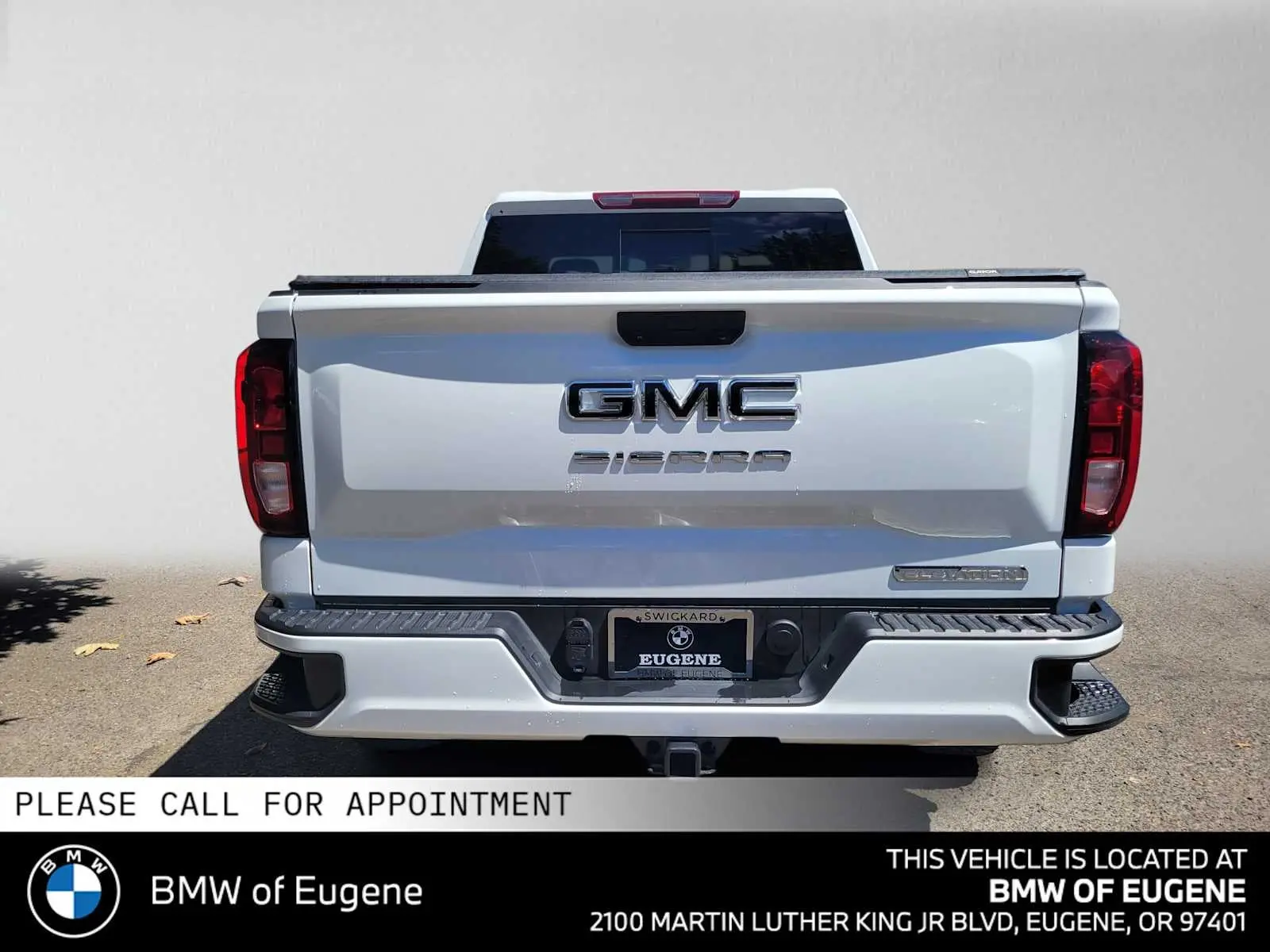 2025 GMC Sierra Elevation 4WD Crew Cab Standard Box photo 4