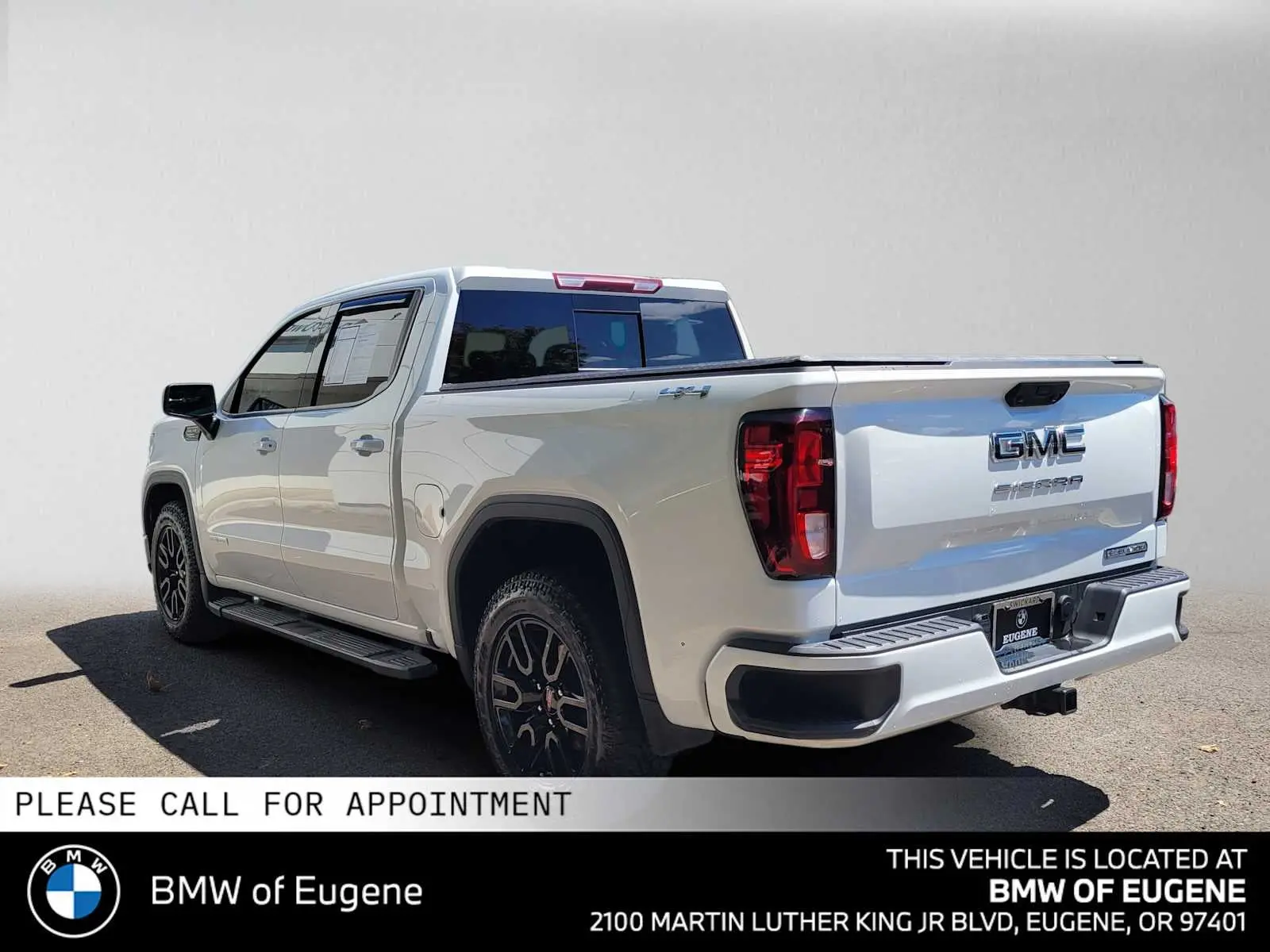 2025 GMC Sierra Elevation 4WD Crew Cab Standard Box photo 5