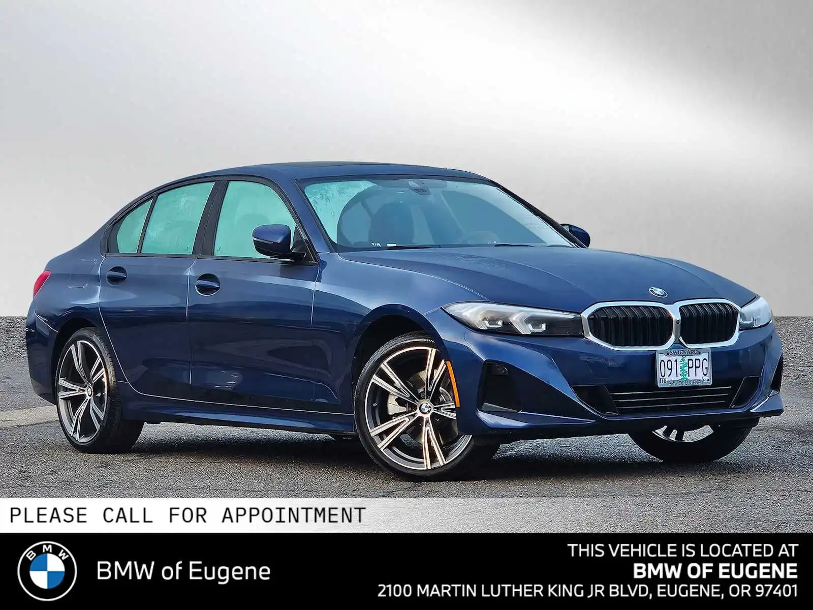 2023 BMW 3 Series 330i xDrive Sedan's photo
