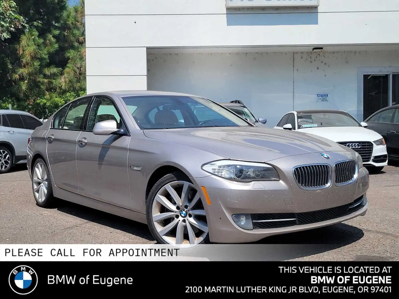 2011 BMW 5 Series 535i Sedan's photo
