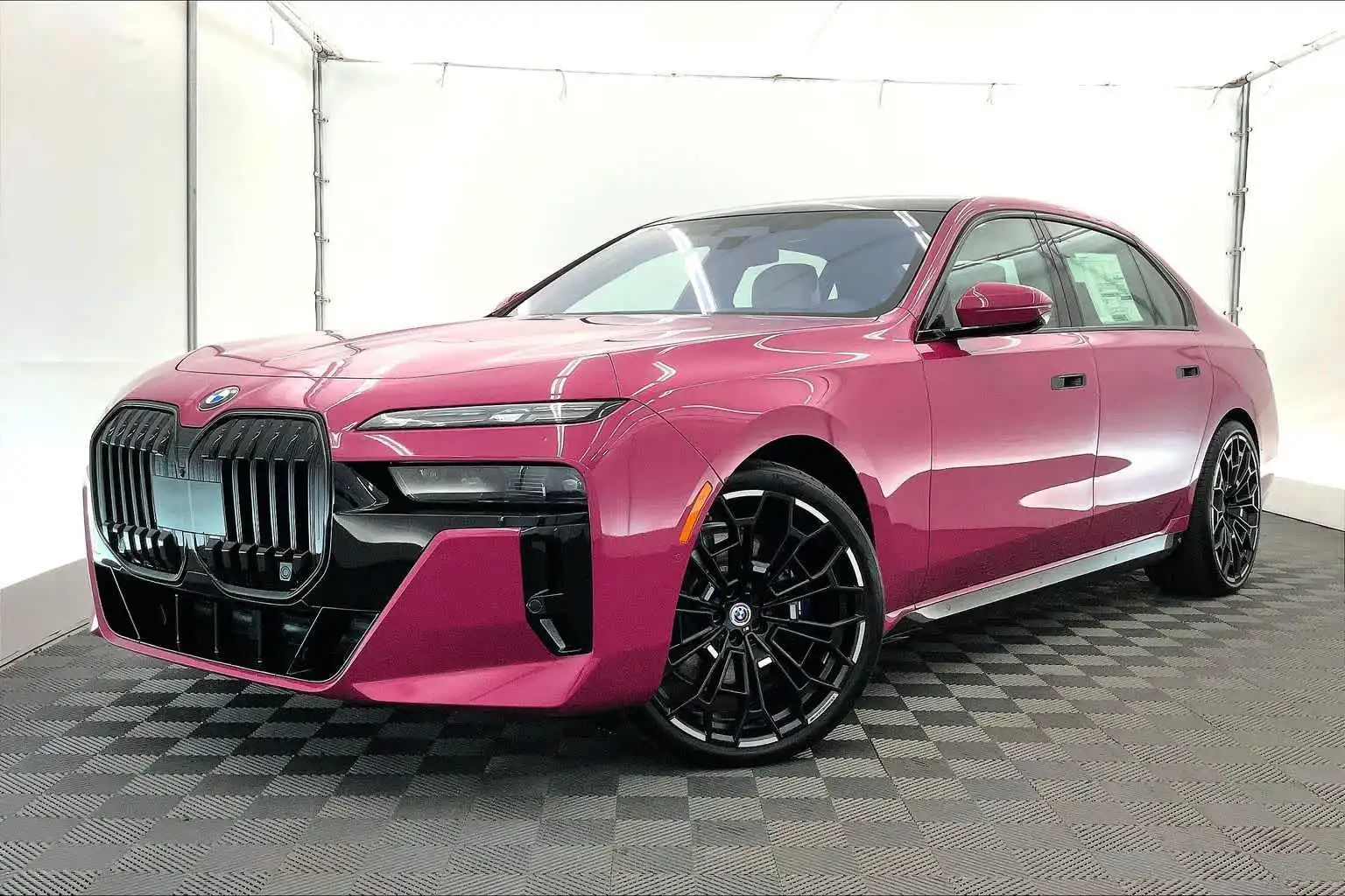 2026 BMW 7 Series 760i xDrive Sedan's photo