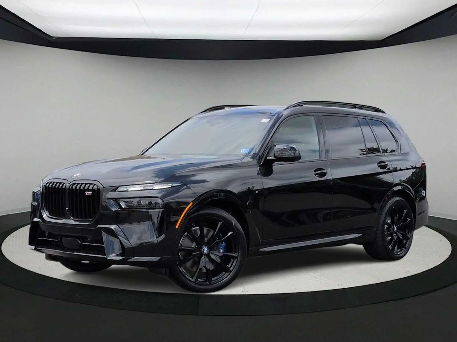 2027 BMW X7 M60i xDrive's photo