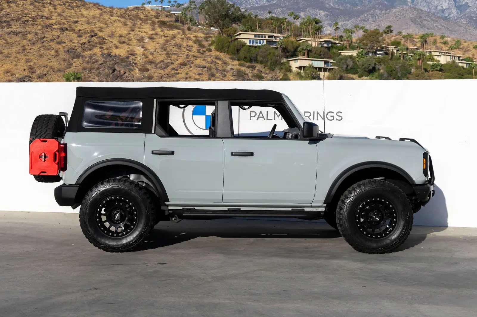 2022 Ford Bronco Base 4WD photo 5