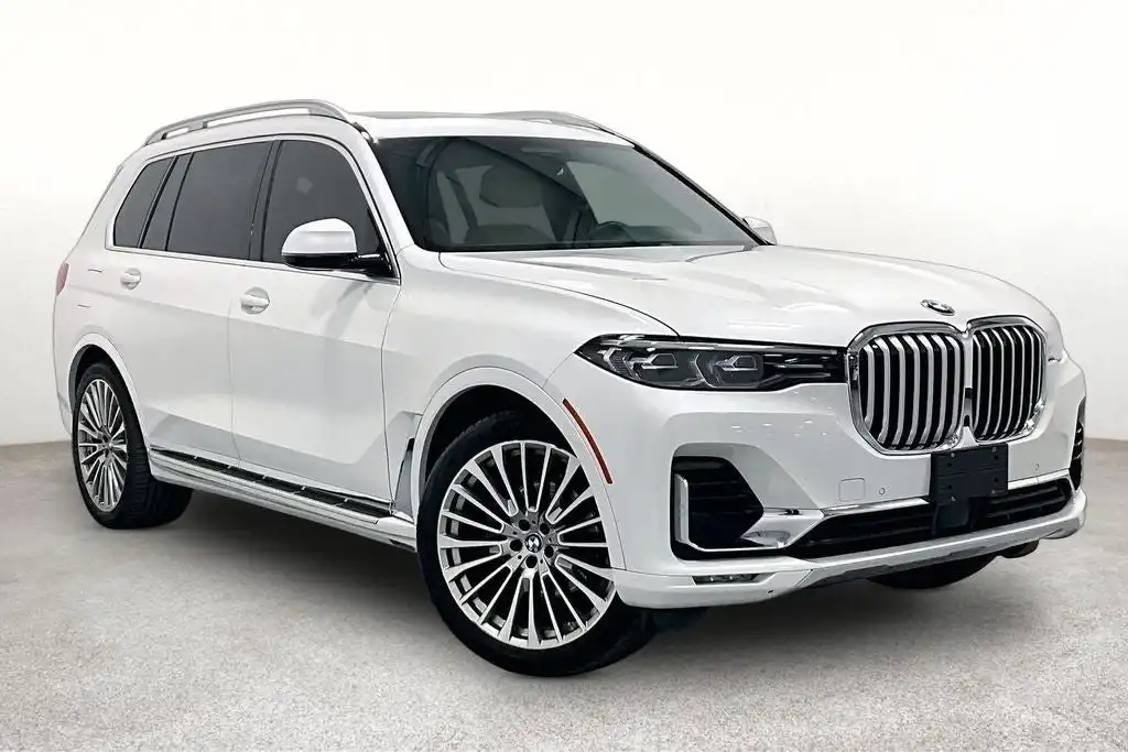 2021 BMW X7 xDrive40i's photo