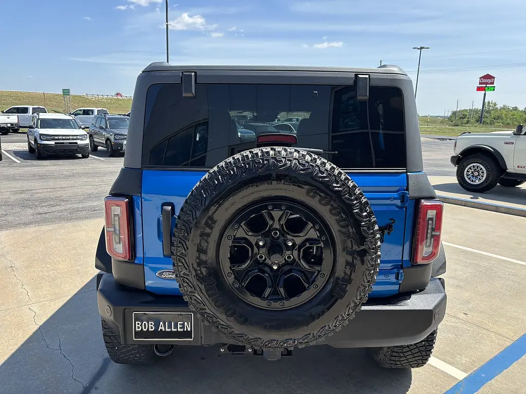 2023 Ford Bronco Wildtrak 4WD photo 4