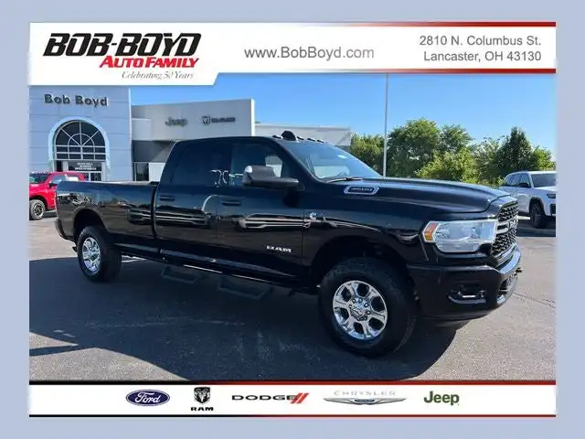 2022 RAM 3500 Big Horn 4X4 Crew Cab LWB's photo