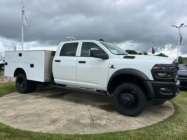 2026 RAM 4500 Tradesman 4X4 Crew Cab DRW 173" WB's photo