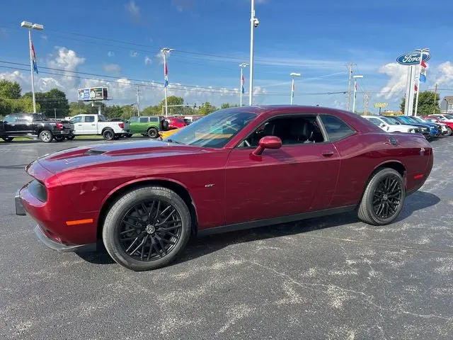 2017 Dodge Challenger GT photo 3