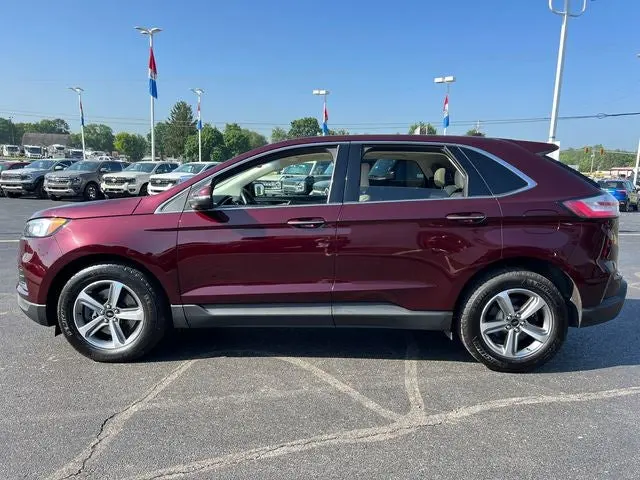 2020 Ford Edge Titanium AWD photo 4