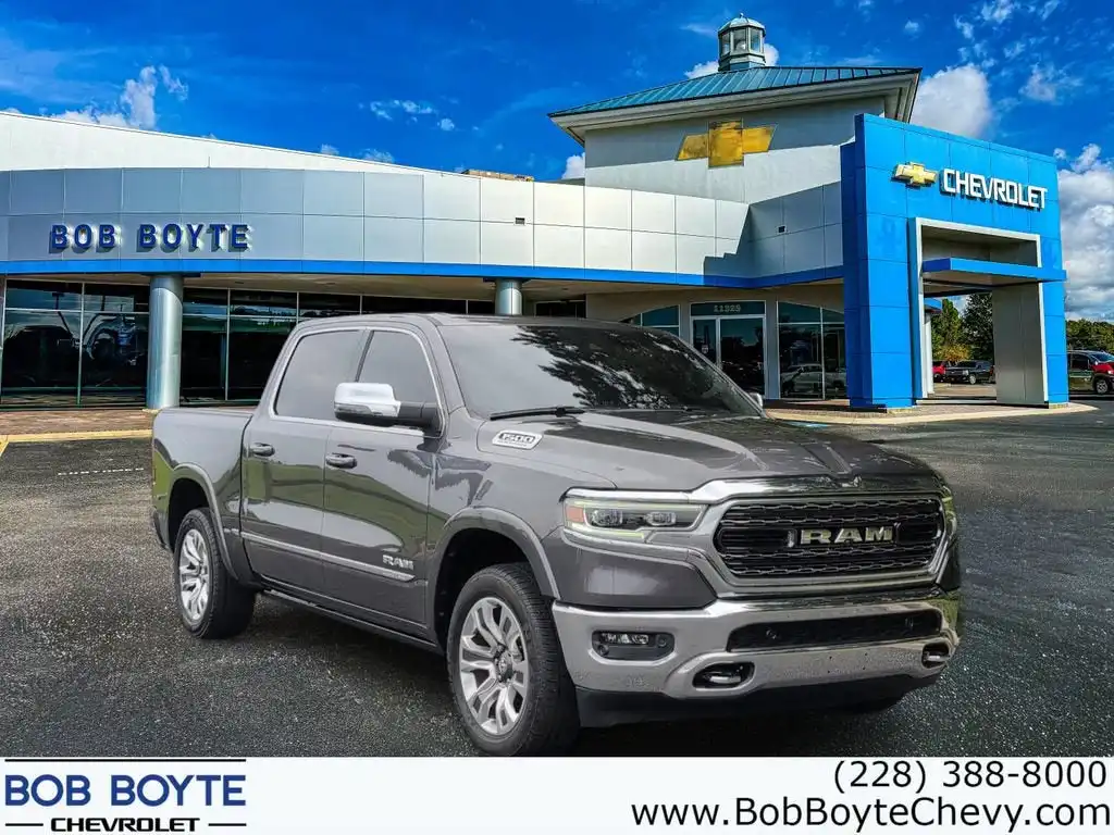 2023 RAM 1500 Limited Crew Cab 5'7's photo