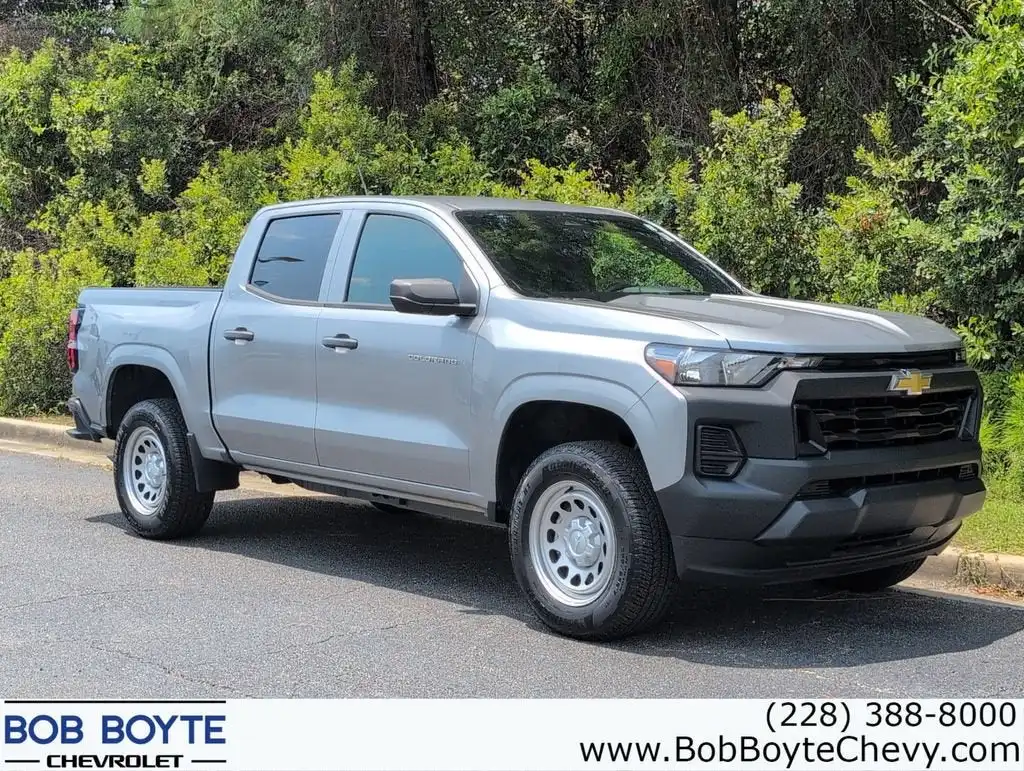 2024 Chevrolet Colorado 2WD Work Truck Crew Cab Short Box's photo